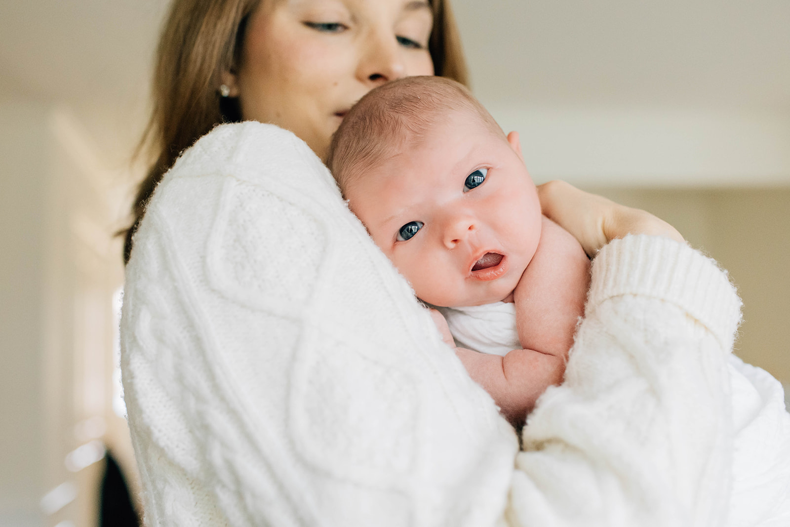 Edina Newborn Photographer Kristen Dyer